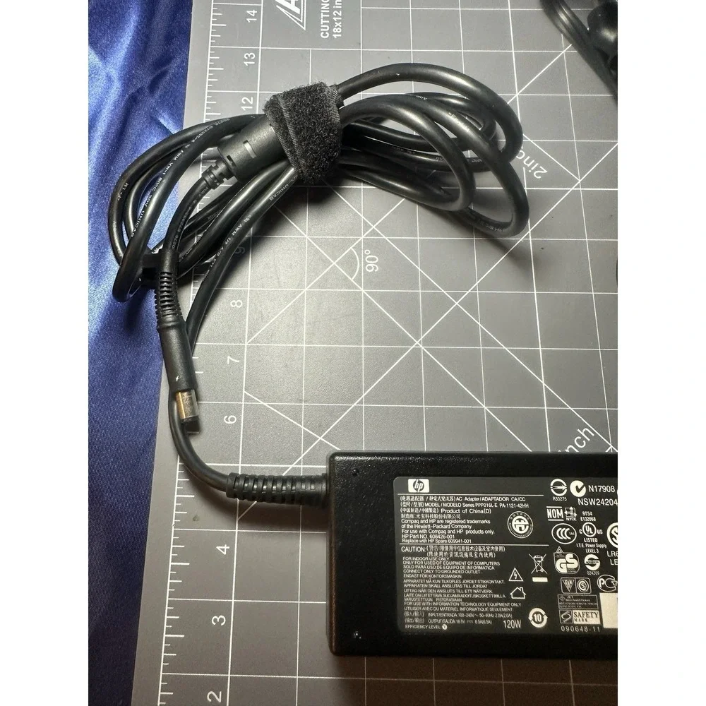 Genuine HP 120W 18.5V 6.5A AC Adapter PA-1121-42HH PPP016L-E  608426-001